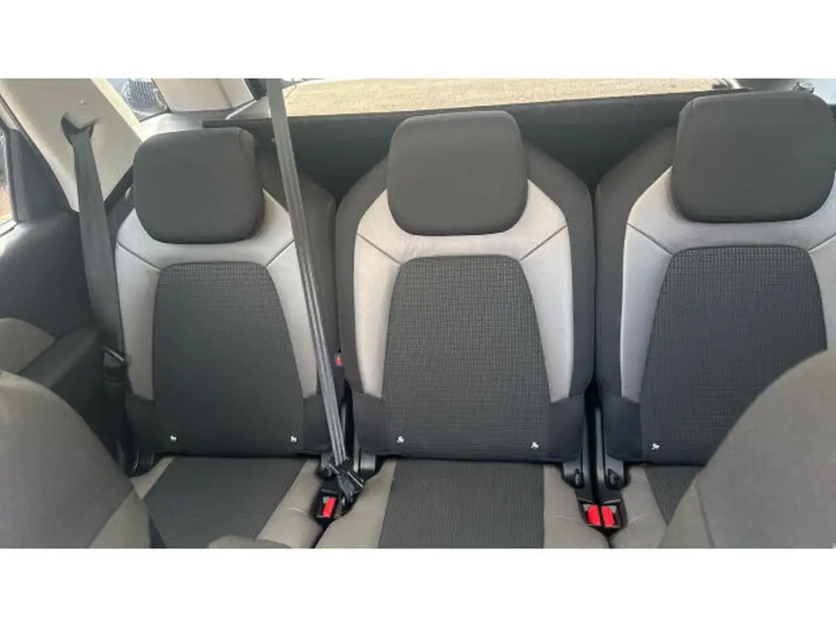 2018-citroen-c4-spacetourer-12-puretech-flair-big-14