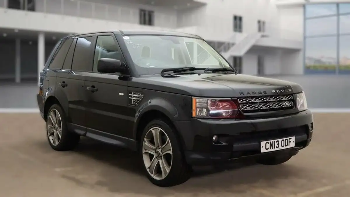 2013-land-rover-range-rover-sport-30tdv6-hse-black-edition-big-8