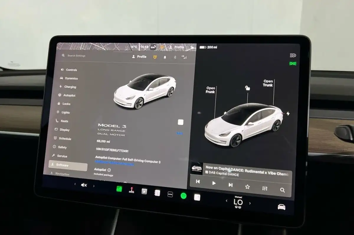 2020-tesla-model-3-e-long-range-big-11