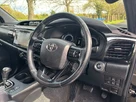 2018-toyota-hi-lux-24d-4d-invincible-at35-32t-auto-small-8