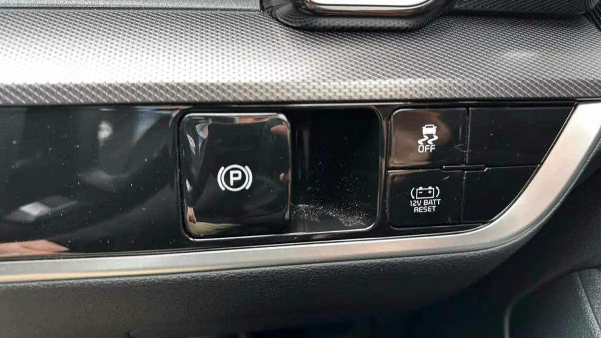 2023-kia-sportage-16-t-gdi-4-226bhp-hev-auto-big-27