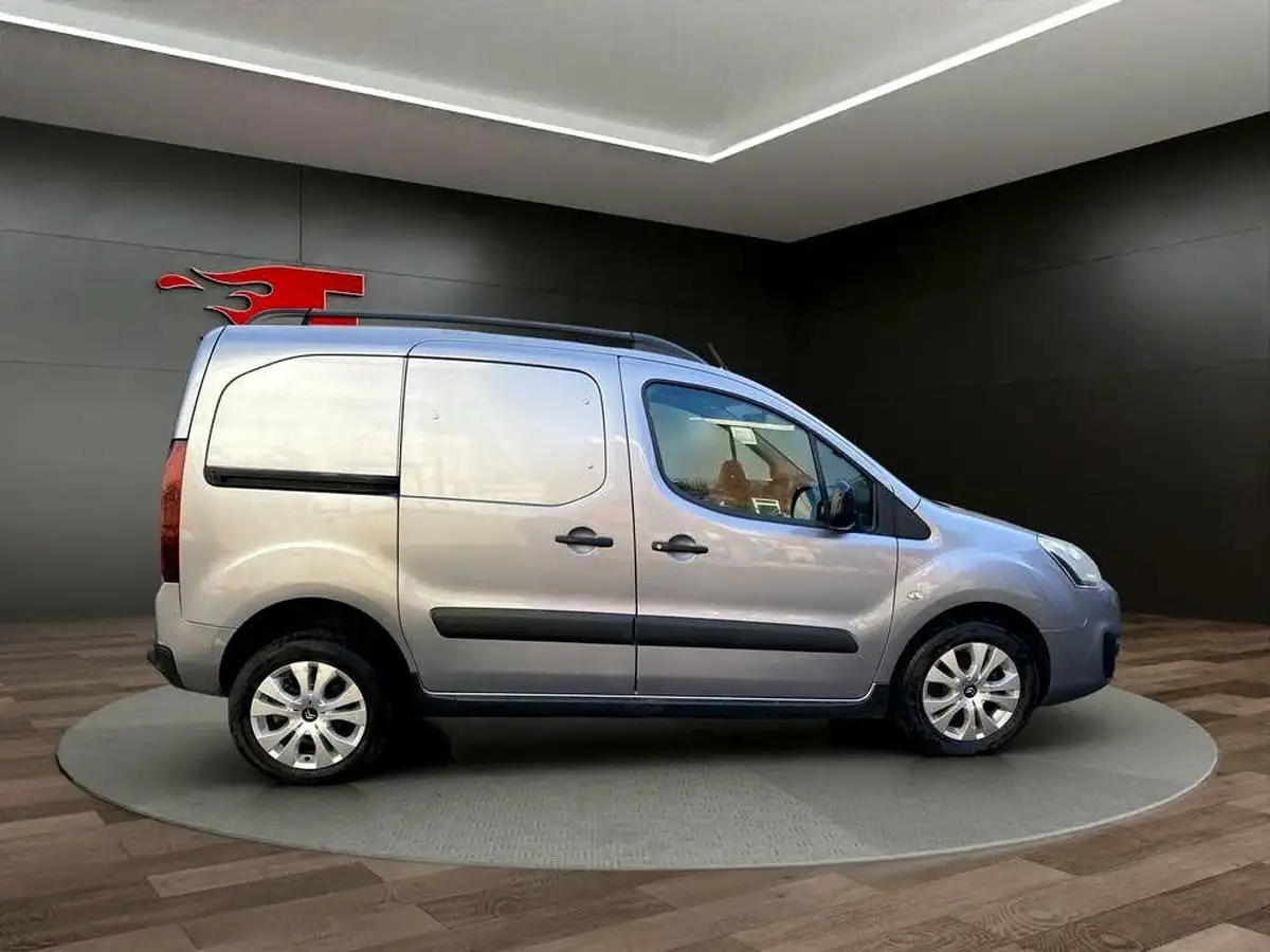 2016-citroen-berlingo-16bluehdi-multispace-xtr-100ps-ss-big-5