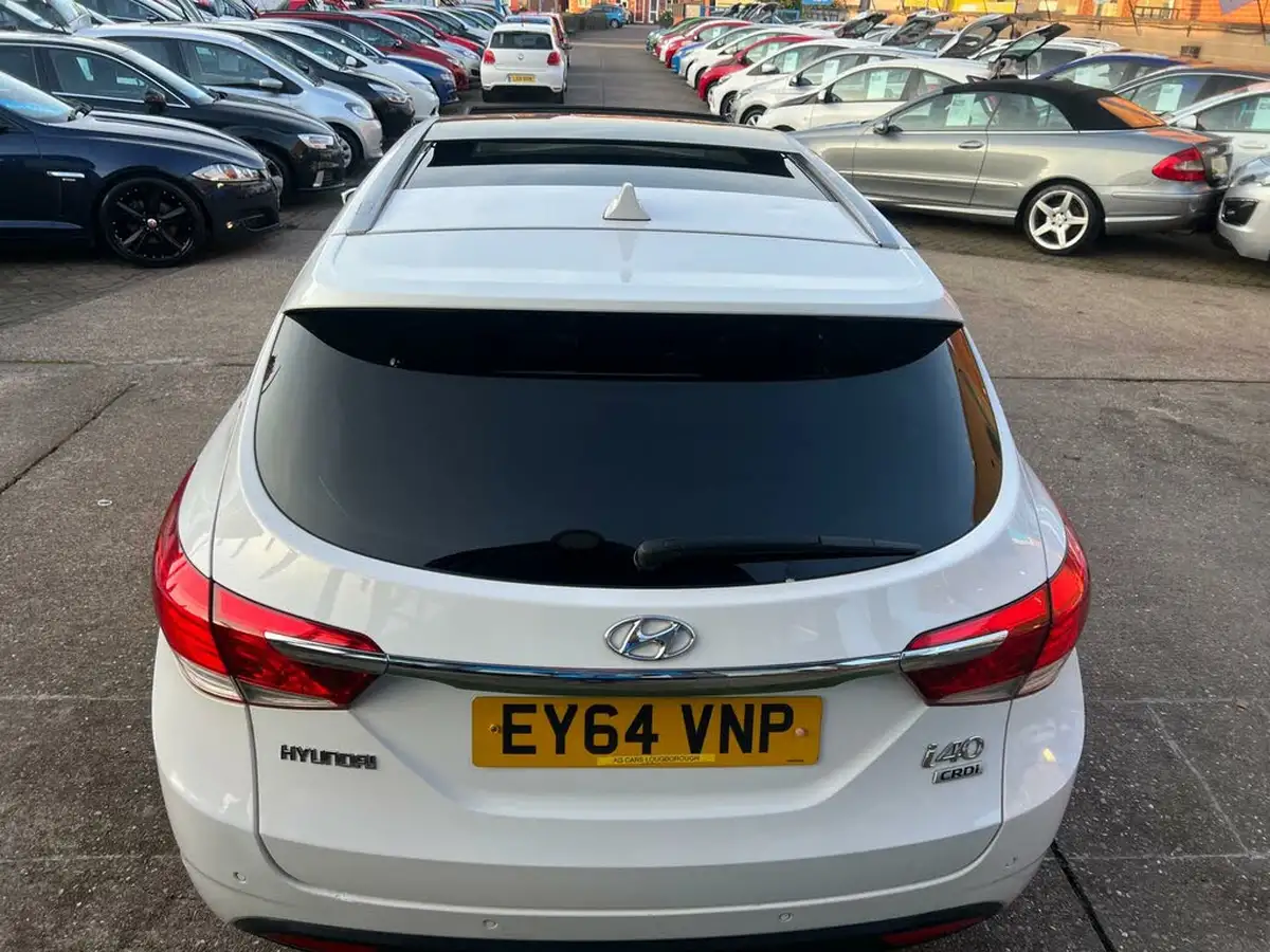 2015-hyundai-i40-17td-premium-estate-5d-auto-big-61