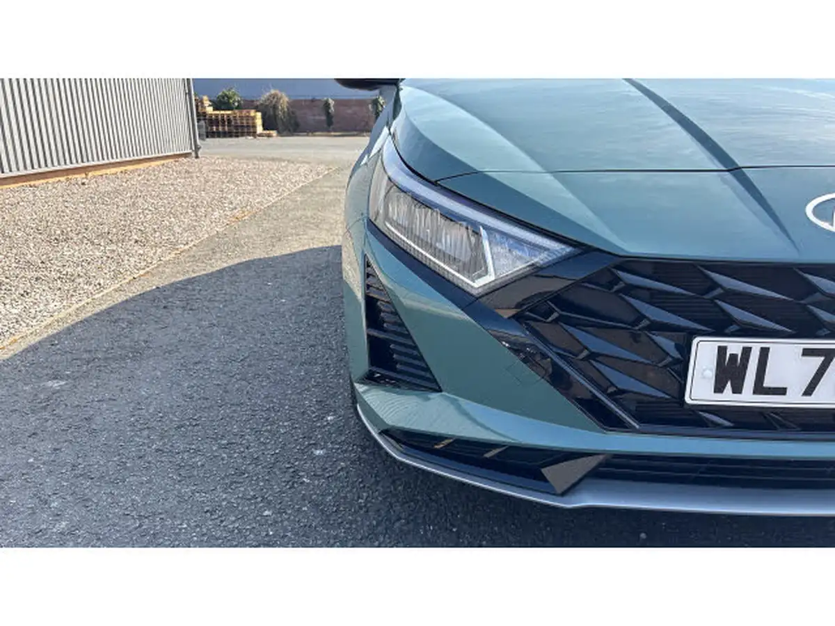 2024-hyundai-i20-10-t-gdi-advance-big-25