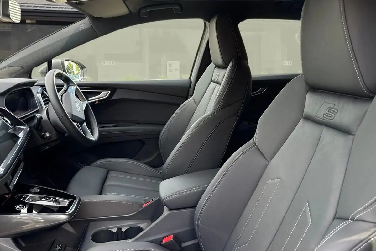 2024-audi-q4-e-tron-45e-s-line-sportback-auto-big-14