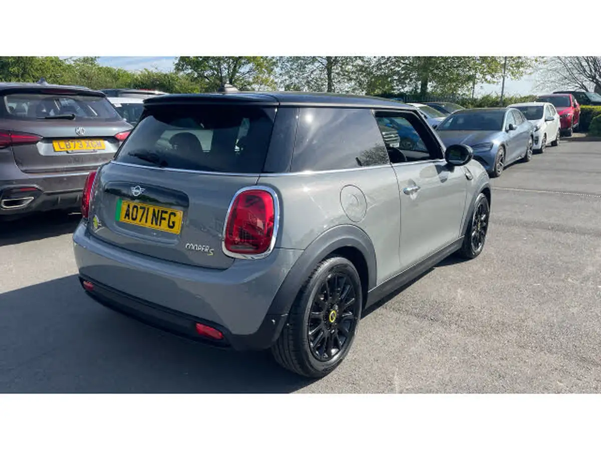2021-mini-cooper-e-cooper-s-2-big-26