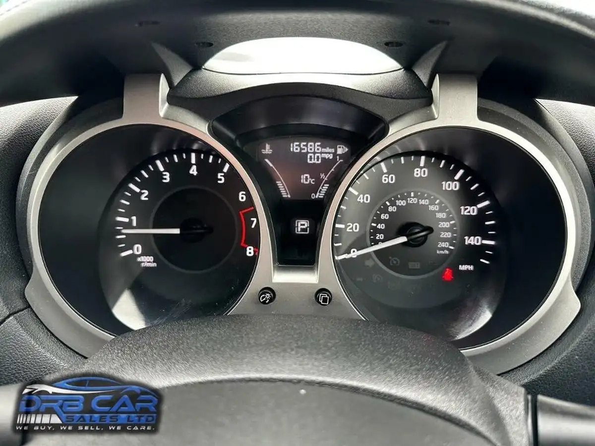 2019-nissan-juke-16-tekna-112ps-xtronic-cvt-big-8