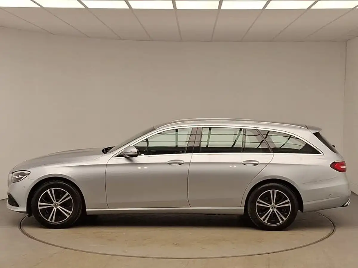 2022-mercedes-benz-e-class-20d-e220d-sport-220ps-estate-5d-1993cc-big-3