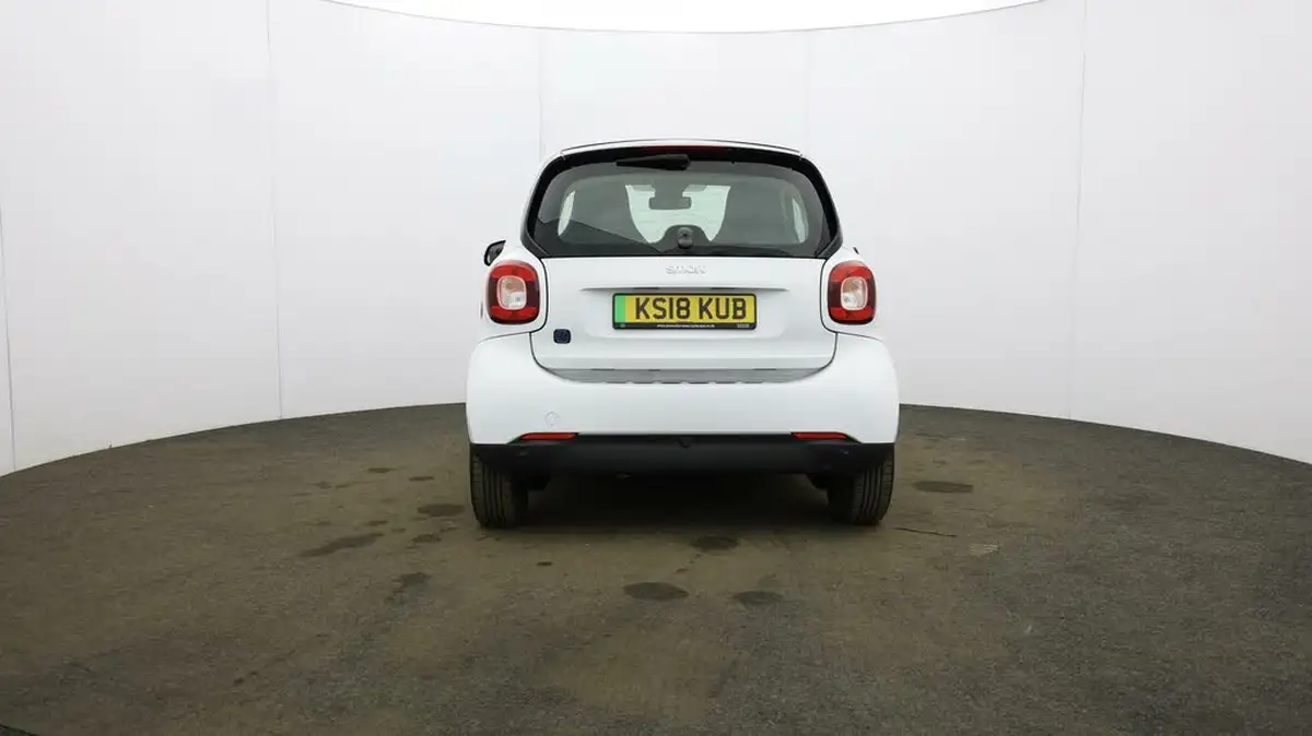 2018-smart-fortwo-e-prime-premium-plus-coupe-big-53