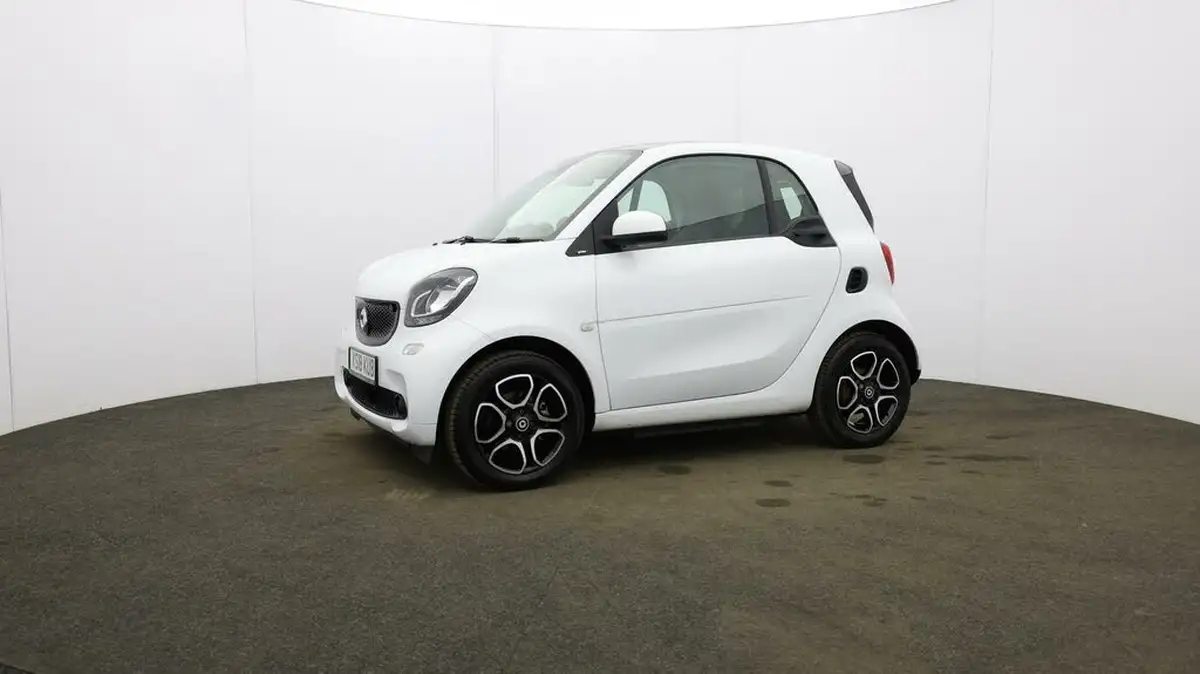 2018-smart-fortwo-e-prime-premium-plus-coupe-big-25
