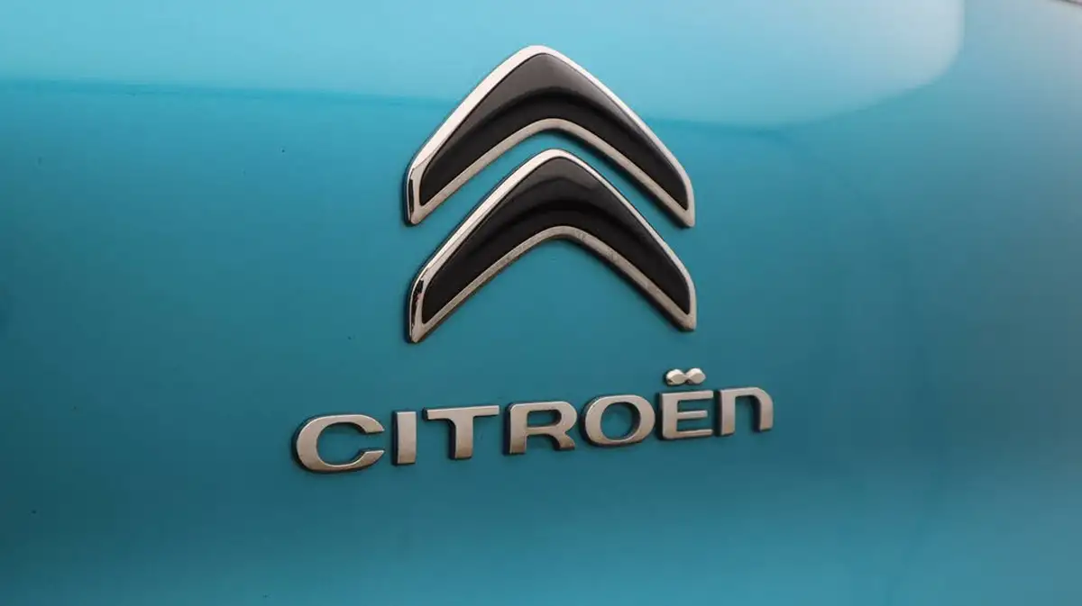 2023-citroen-c3-12-puretech-shine-plus-110ps-ss-big-20