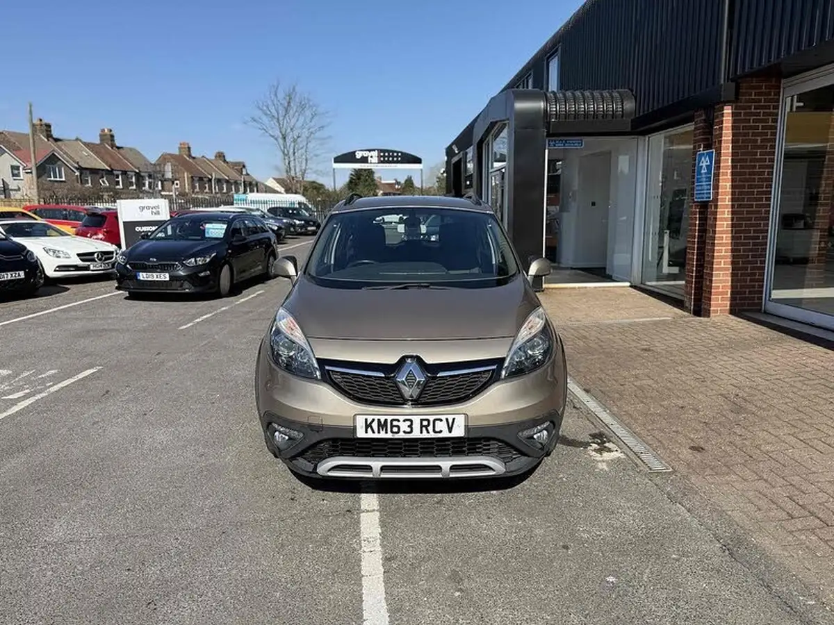 2013-renault-scenic-xmod-16-dynamique-tomtom-big-1