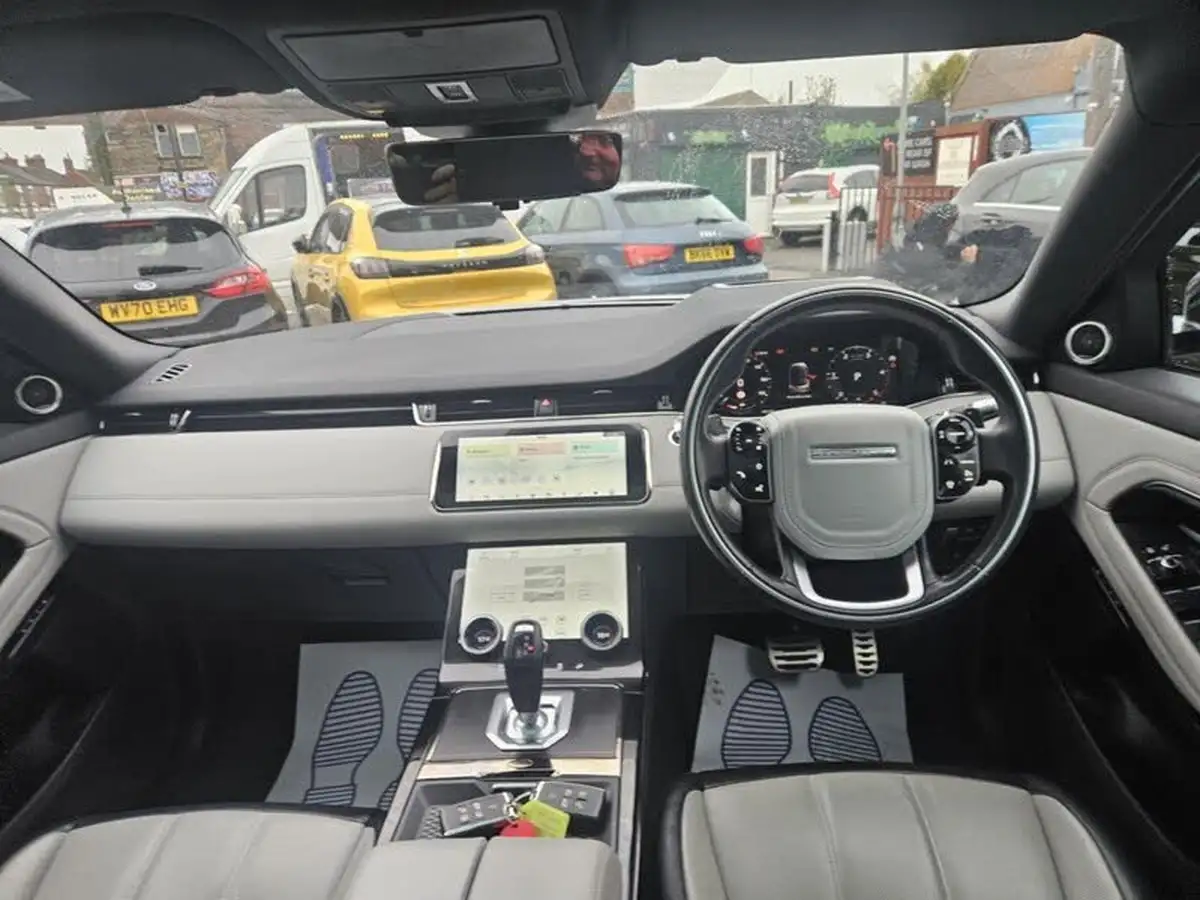 2020-land-rover-range-rover-evoque-20-d180-first-edition-big-37