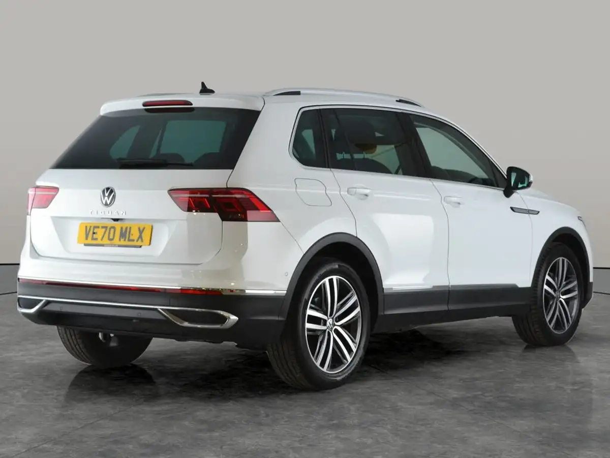 2020-volkswagen-tiguan-15-tsi-elegance-big-11