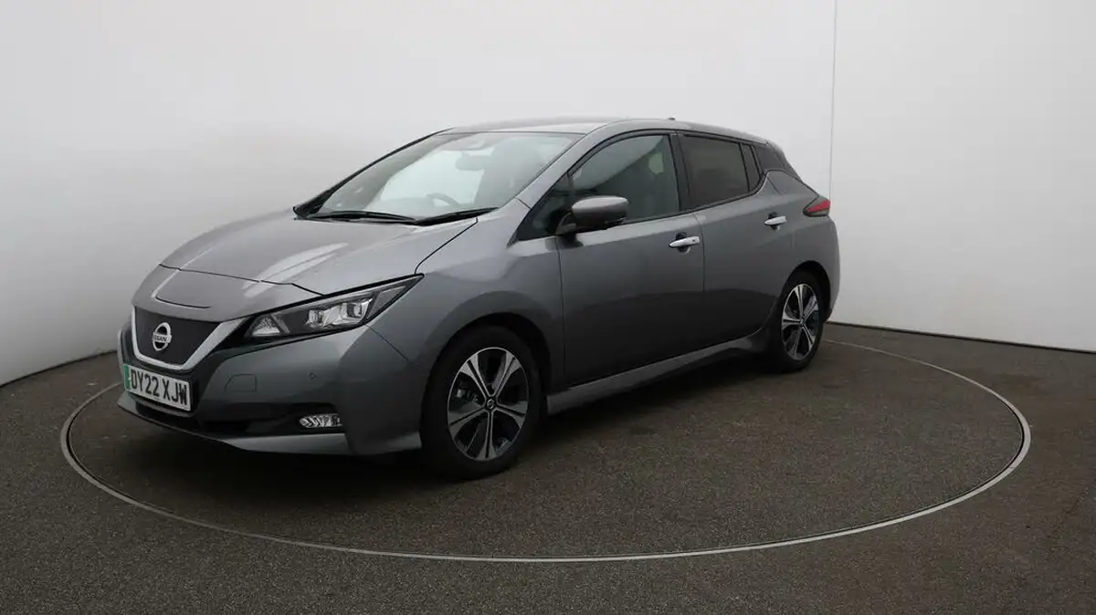 2022-nissan-leaf-e-tekna-big-62