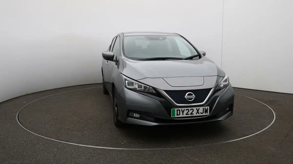 2022-nissan-leaf-e-tekna-big-34