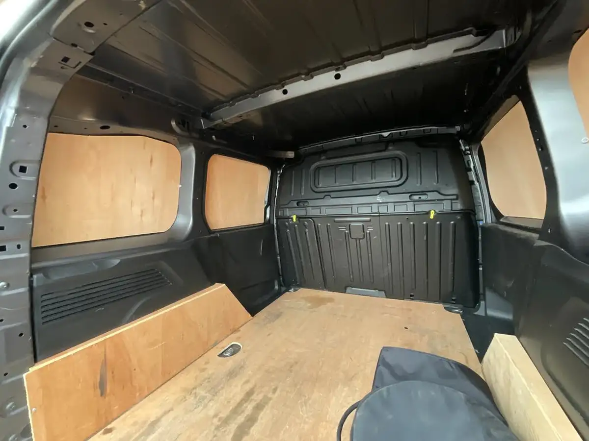 2023-citroen-berlingo-e-enterprise-edition-m-50kwh-800-big-15