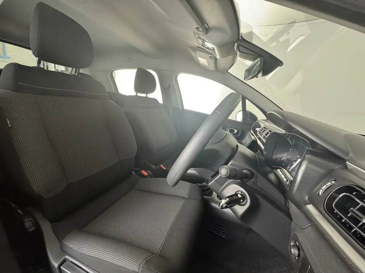 2024-citroen-c3-12-puretech-plus-110ps-eat6-big-20