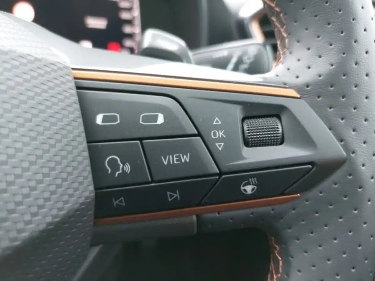 2024-cupra-formentor-15-tsi-v2-dsg-big-12