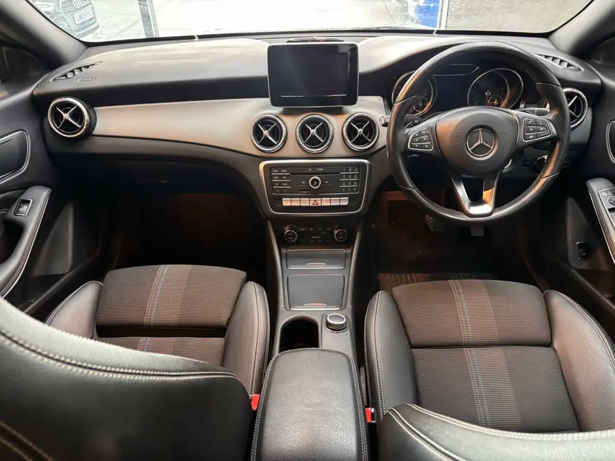 2018-mercedes-benz-cla-16-cla-180-sport-coupe-4d-7g-dct-big-25