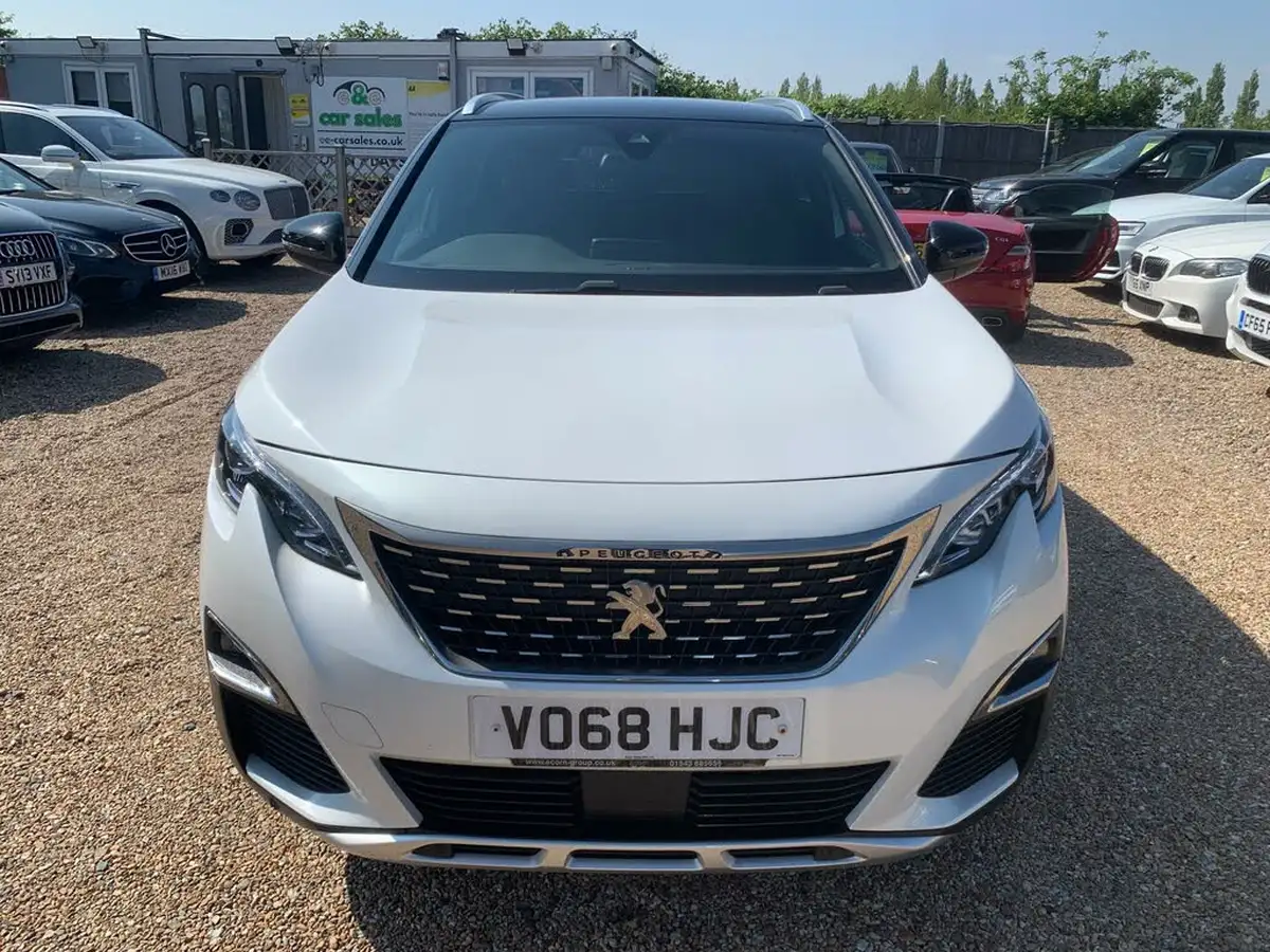 2018-peugeot-5008-suv-16-puretech-gt-line-big-1