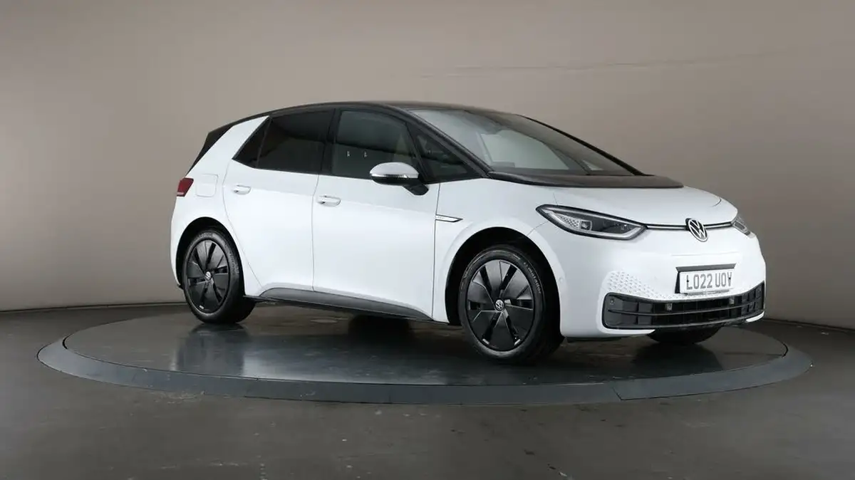 2022-volkswagen-id3-e-family-204ps-performance-big-1