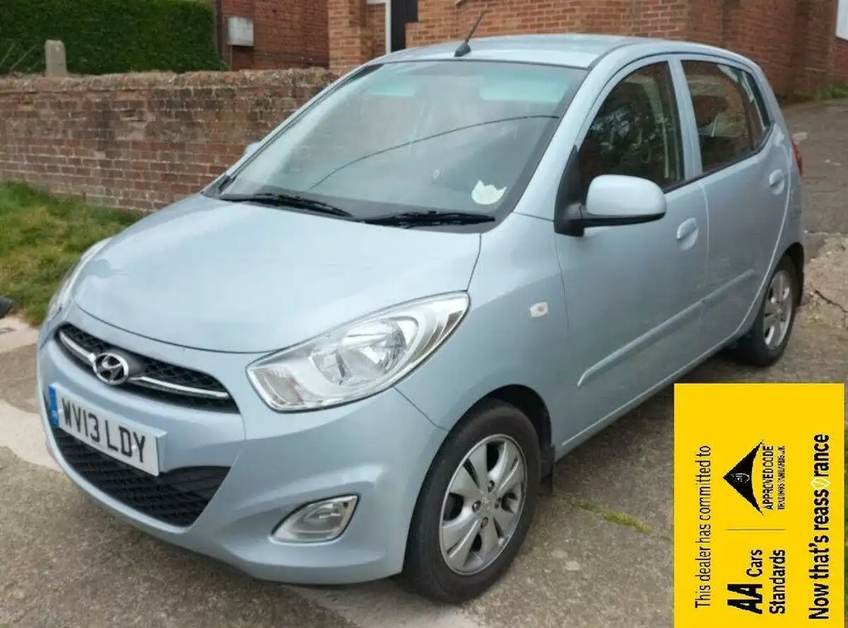 2013-hyundai-i10-12-active-auto-big-1