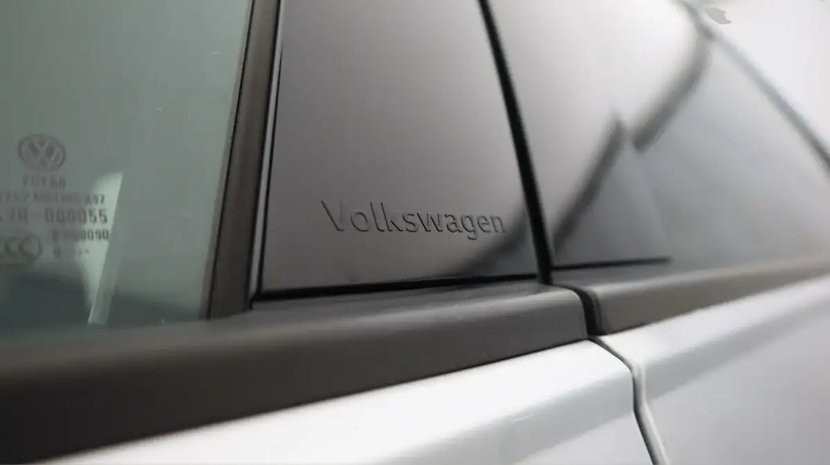 2021-volkswagen-polo-10-match-big-21