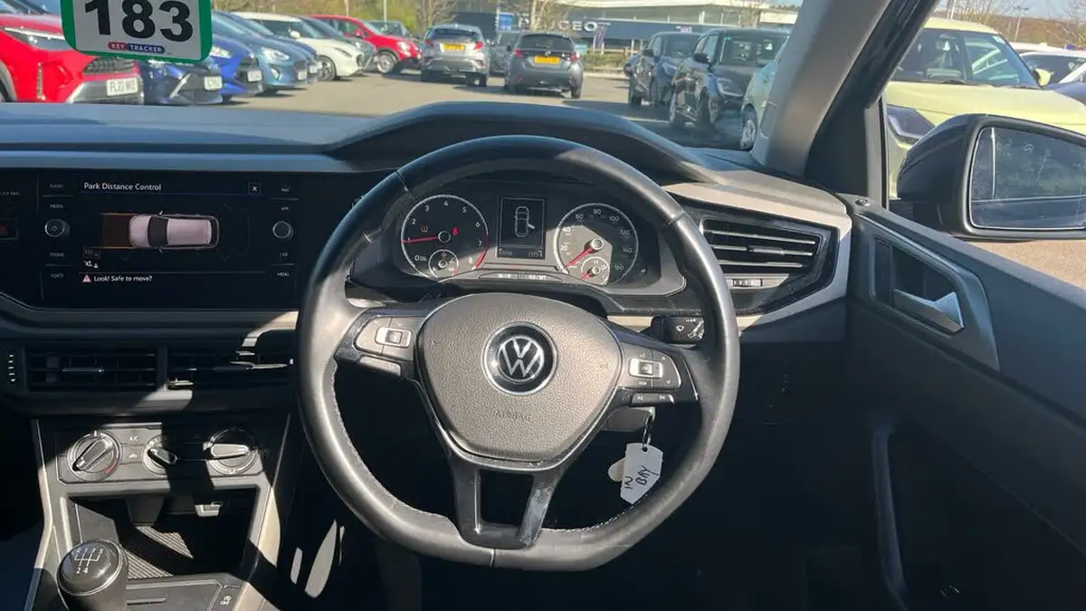 2021-volkswagen-polo-10-tsi-match-big-7