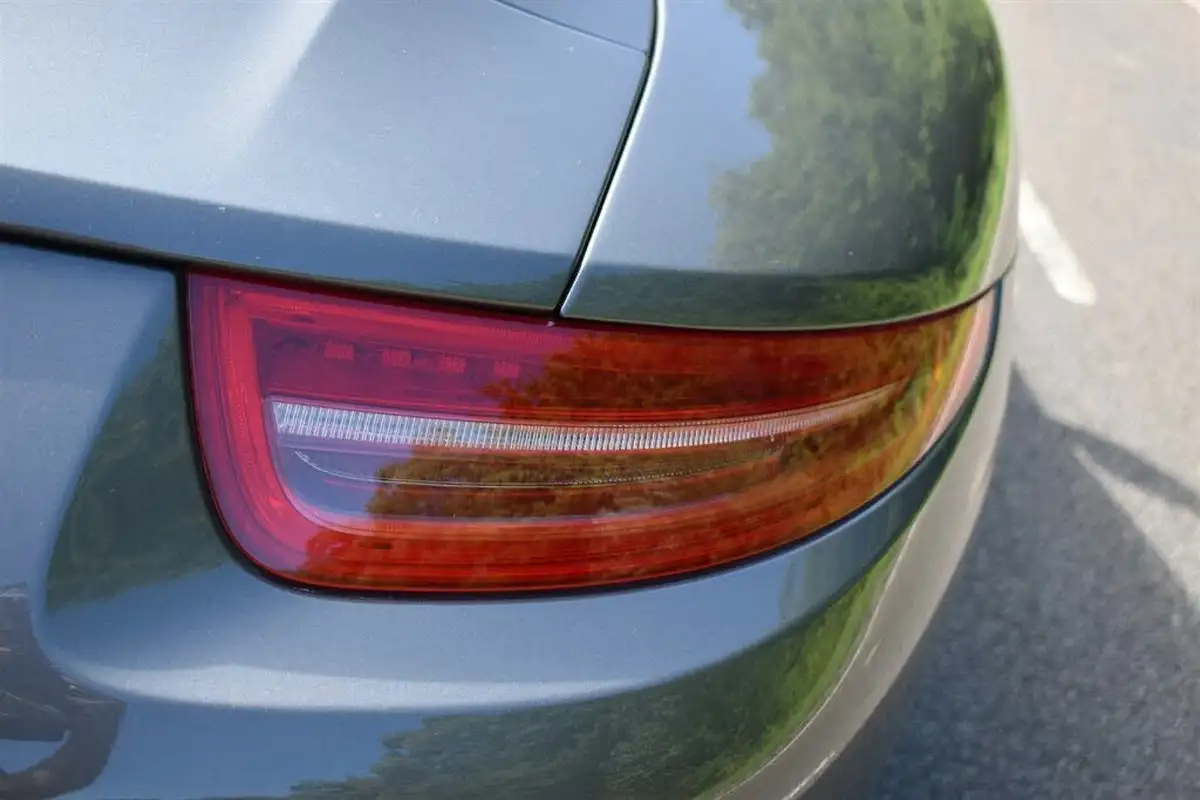 2015-porsche-911-38-carrera-s-coupe-pdk-big-34