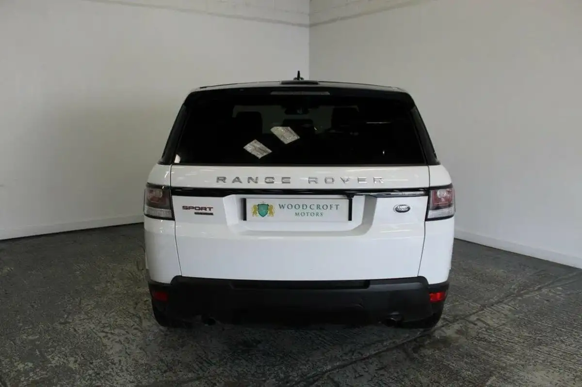 2015-land-rover-range-rover-sport-30-sd-v6-hse-dynamic-292ps-4x4-big-9