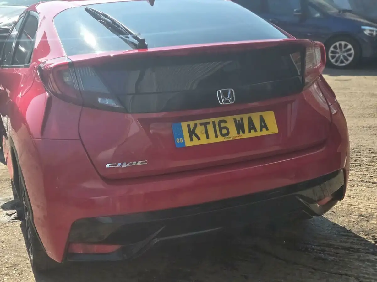 2016-honda-civic-14-i-vtec-sport-big-11