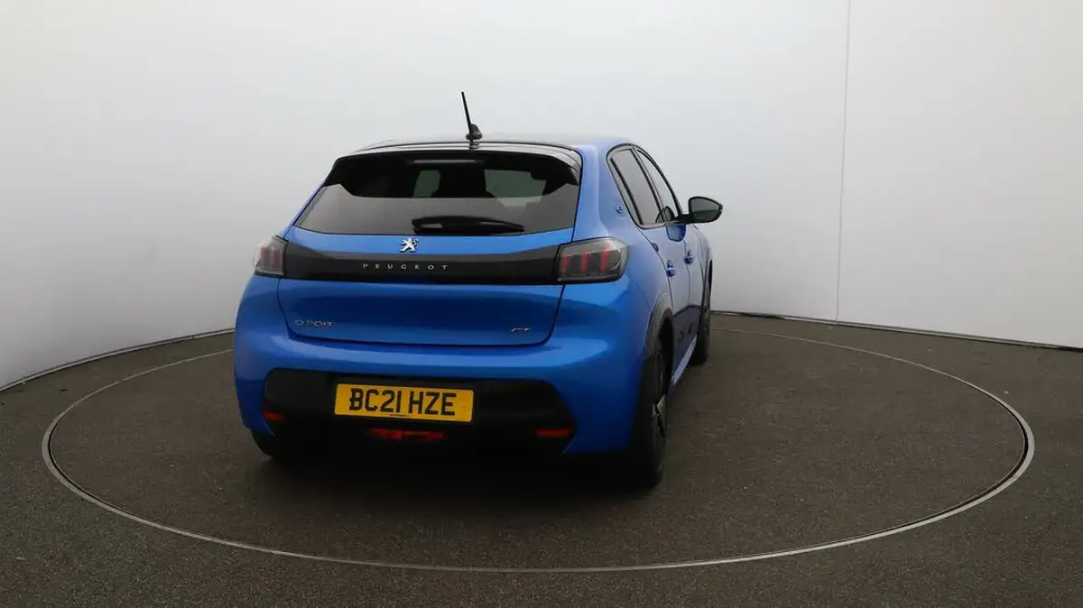 2021-peugeot-208-e-gt-50kwh-big-49