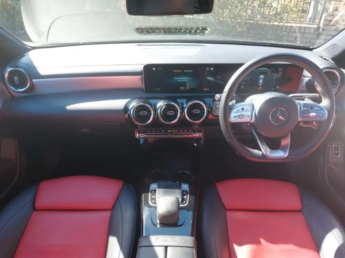 2019-mercedes-benz-cla-13-cla-200-amg-line-coupe-4d-7g-dct-big-2