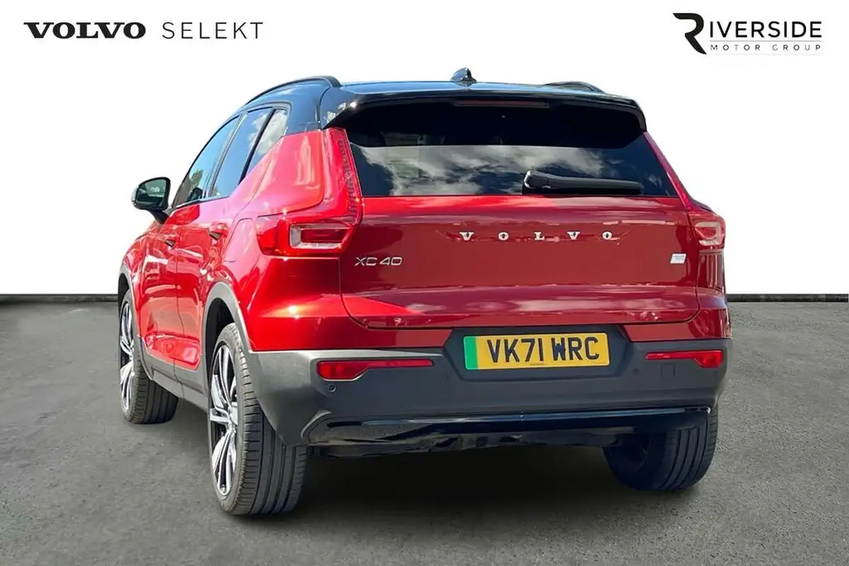 2021-volvo-c40-e-twin-recharge-pro-big-2