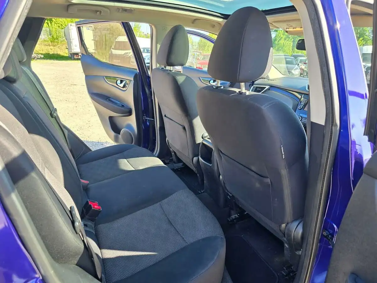 2016-nissan-qashqai-12-dig-t-n-connecta-xtronic-cvt-big-30