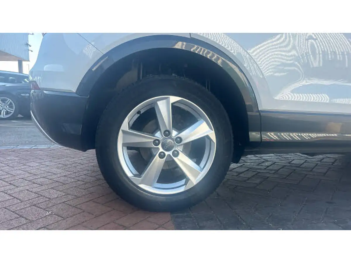 2020-audi-q2-16-30-tdi-sport-s-tronic-big-6