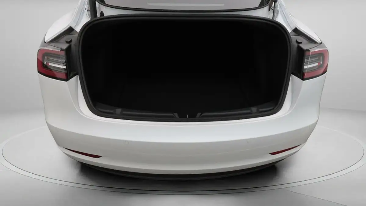 2021-tesla-model-3-e-long-range-awd-big-17
