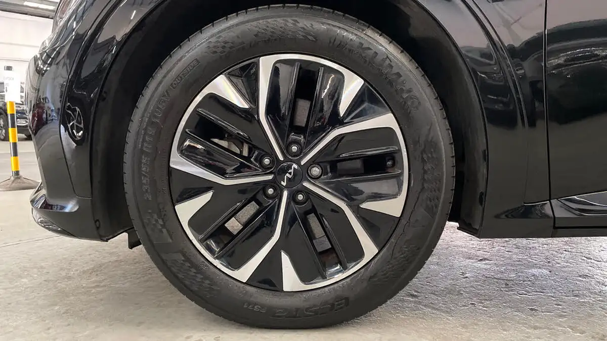 2022-kia-ev6-e-gt-line-320bhp-awd-heat-pump-big-16