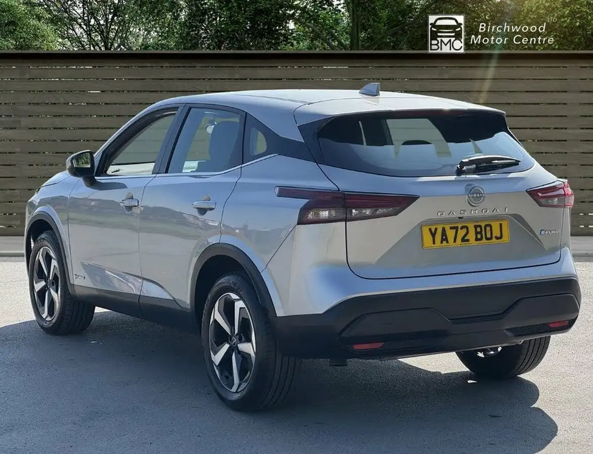 2022-nissan-qashqai-15-acenta-premium-big-4