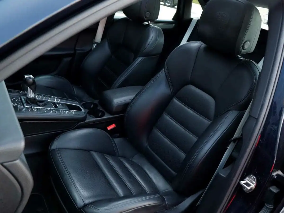 2019-porsche-macan-30-v6-s-big-23
