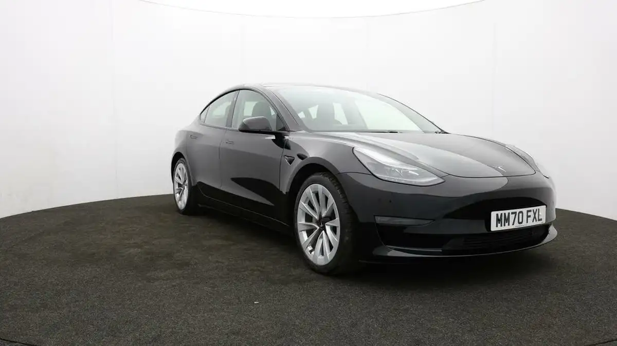 2021-tesla-model-3-e-long-range-4x4-big-42