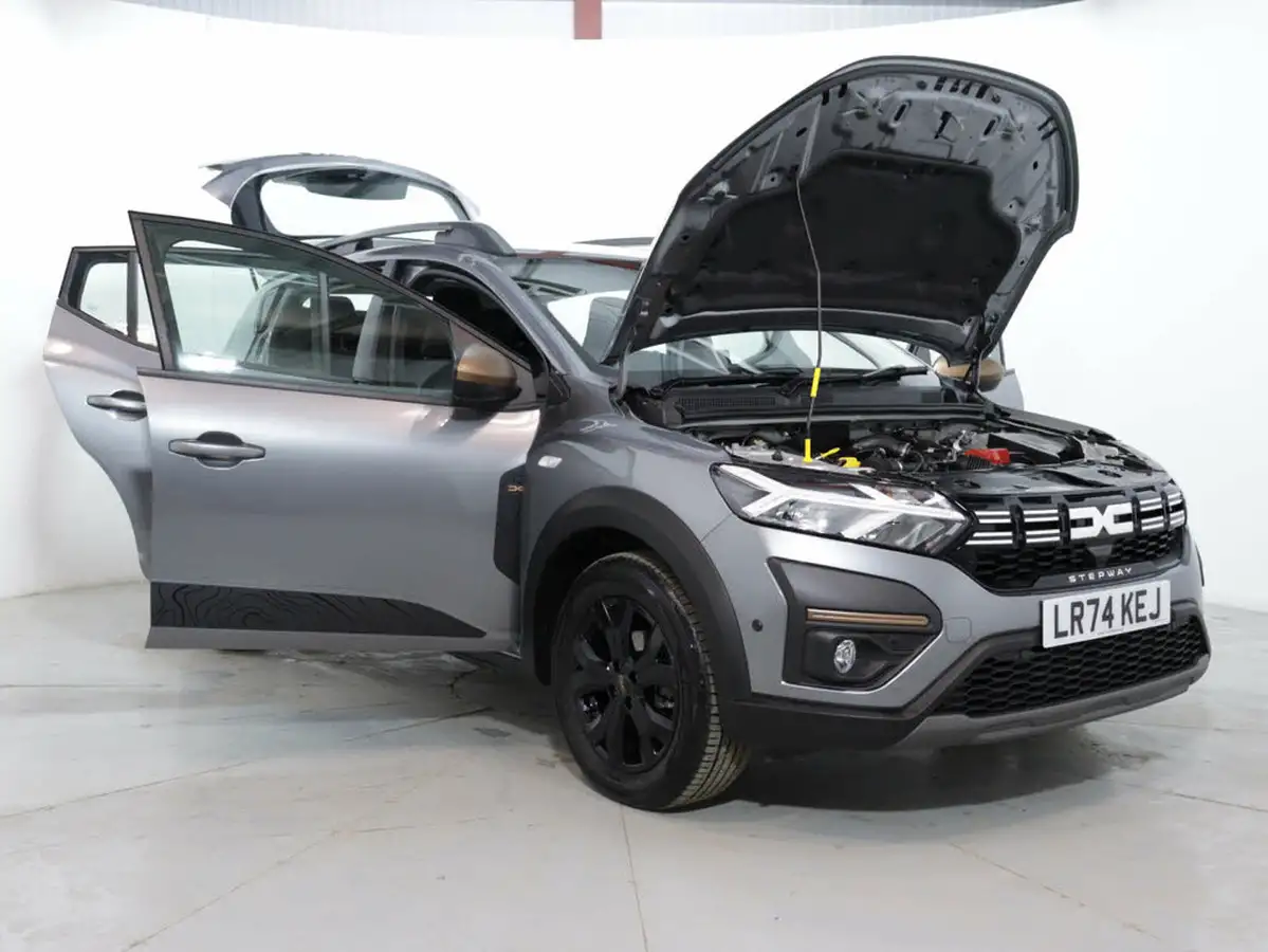 2024-dacia-sandero-stepway-10-tce-extreme-90bhp-cvt-big-52