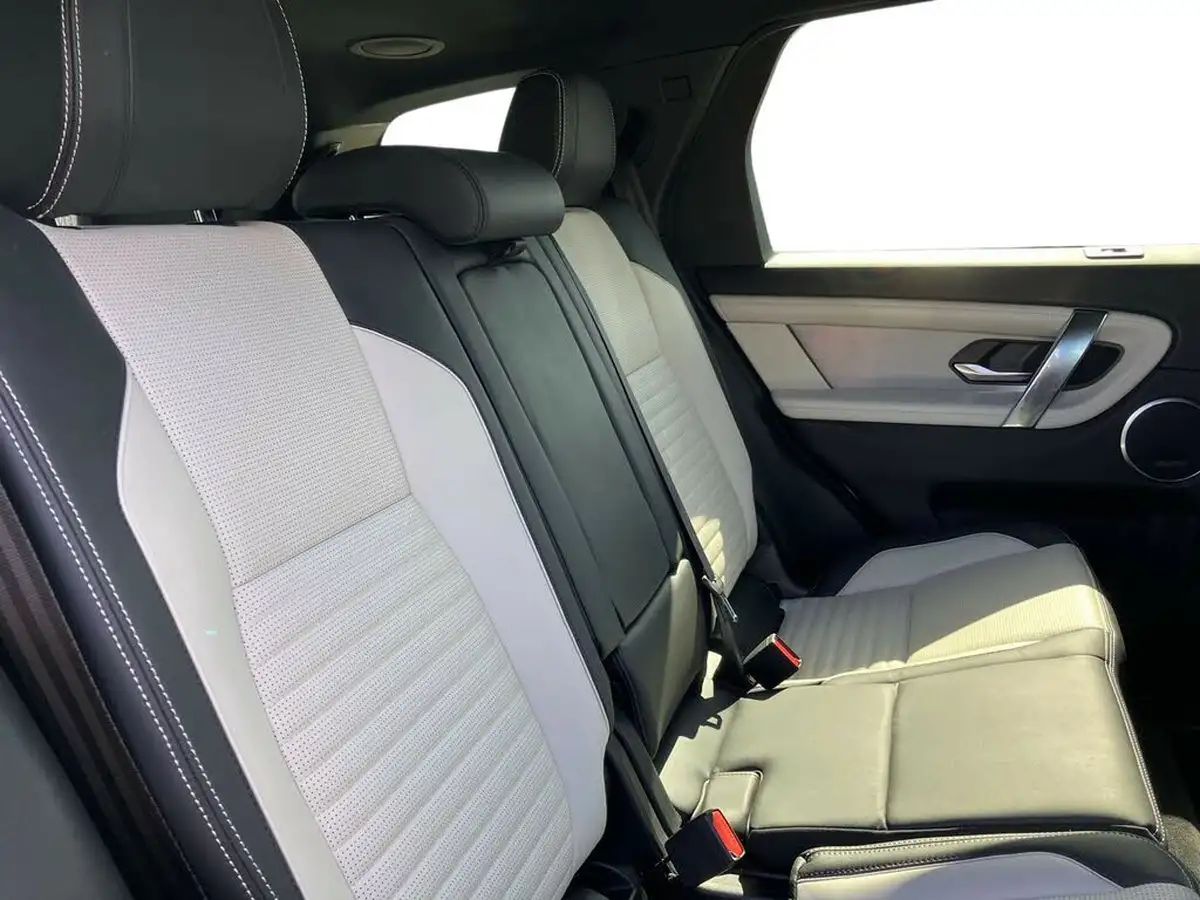 2023-land-rover-discovery-sport-20-d200-r-dynamic-hse-big-18