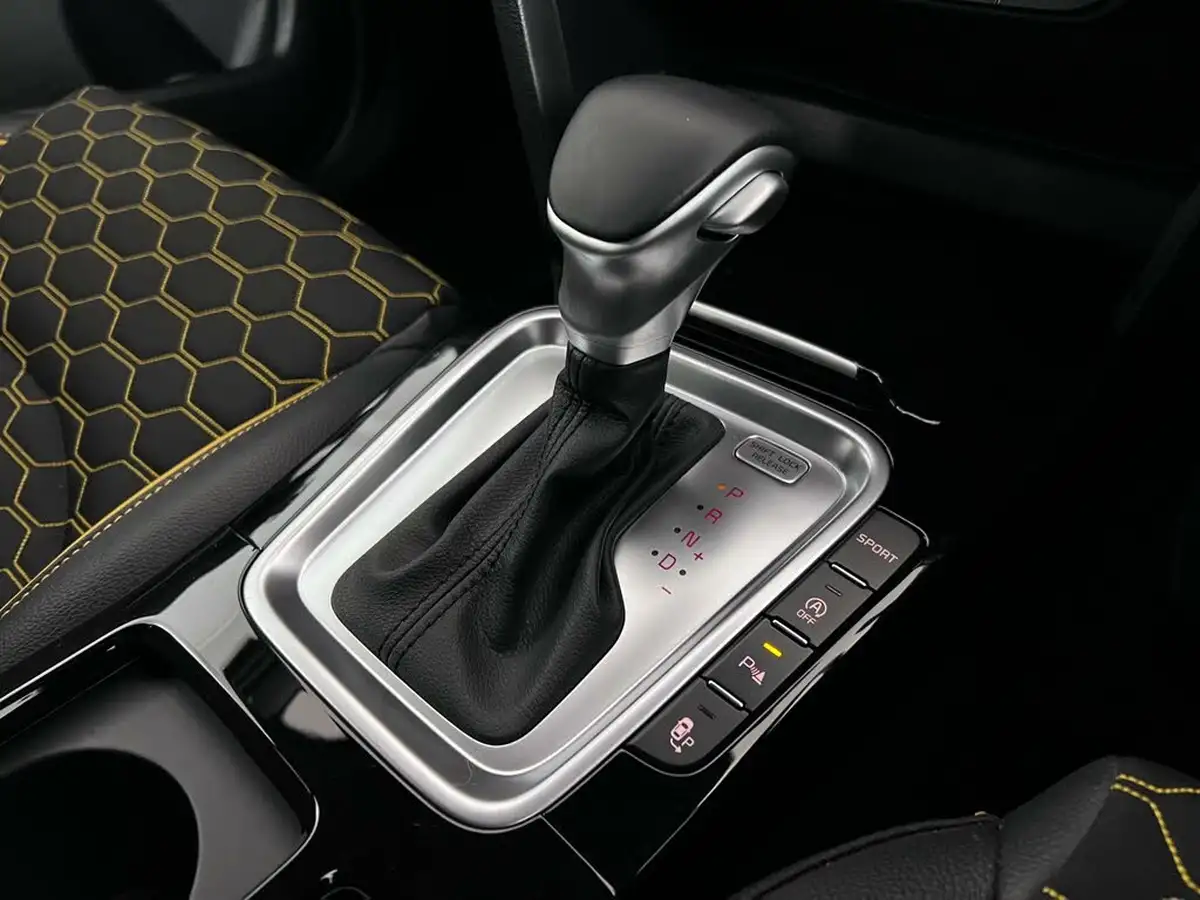 2020-kia-xceed-14-t-gdi-first-edition-dct-big-33