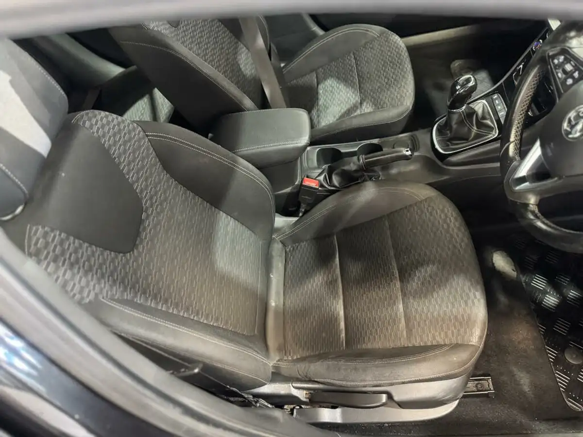 2016-vauxhall-astra-10i-turbo-sri-hatchback-big-31