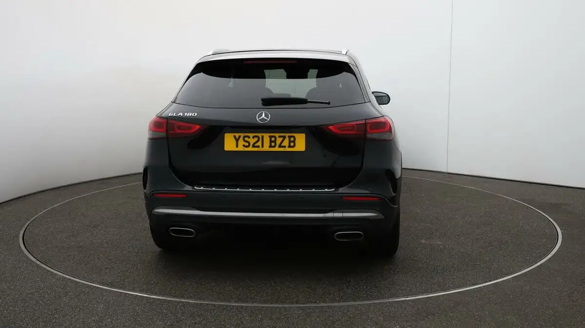 2021-mercedes-benz-gla-class-13-gla-180-amg-line-premium-plus-1332cc-big-51