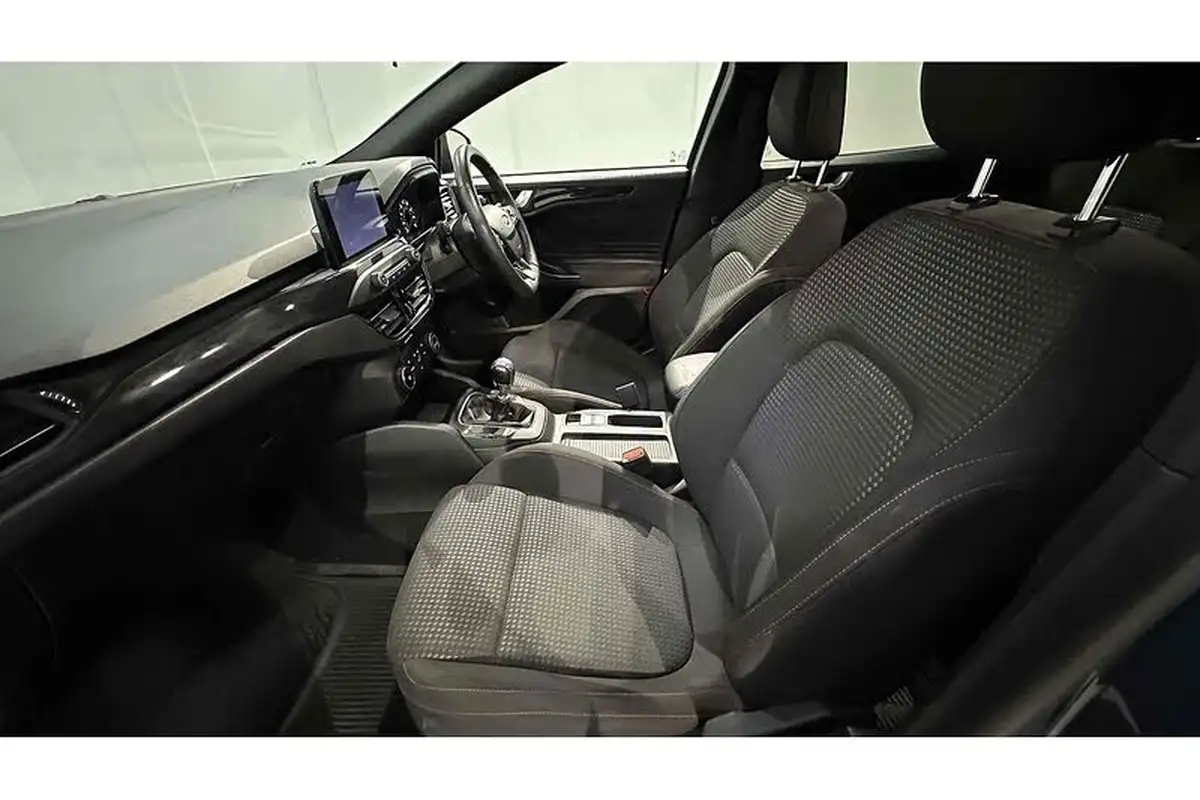 2020-ford-focus-10t-st-line-edition-125ps-hybrid-mhev-hatchback-big-16