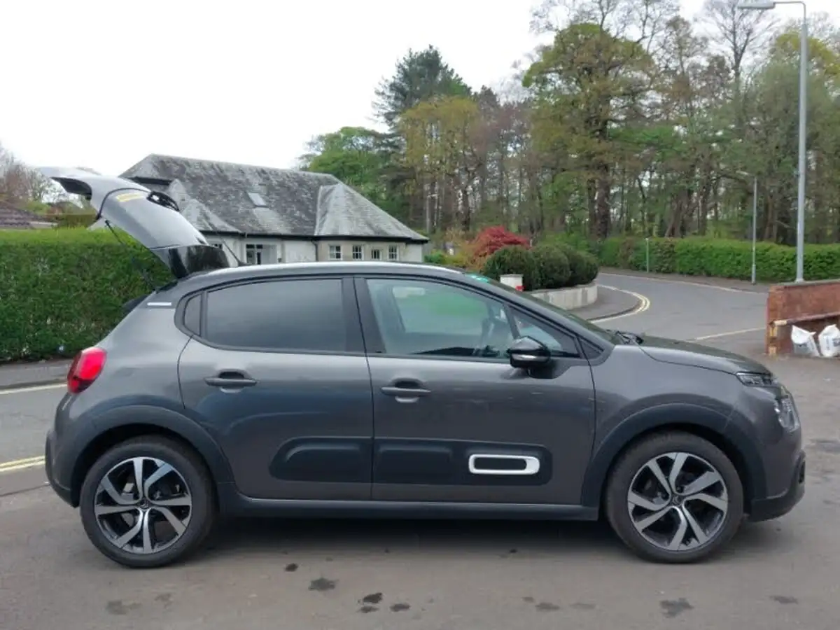 2021-citroen-c3-12-puretech-shine-plus-83ps-big-12