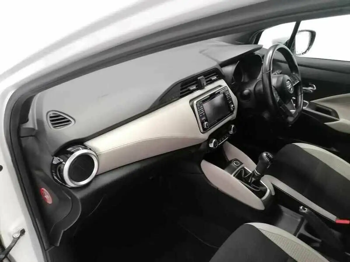 2017-nissan-micra-09-ig-t-tekna-big-12